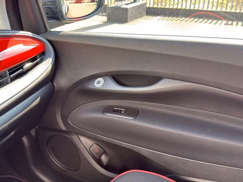 FIAT 500 Electric Elettrica 3+1 Red 95cv