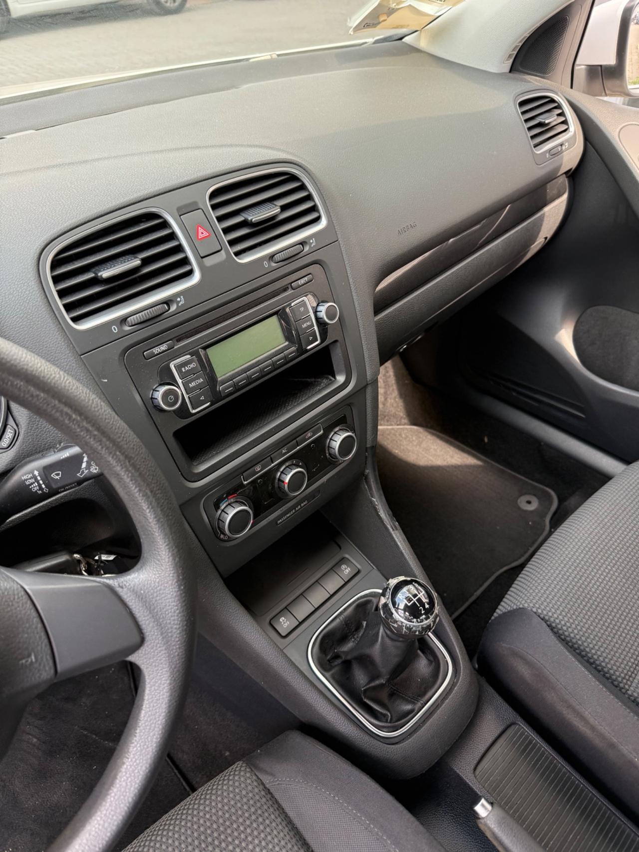 Volkswagen Golf 1.6 TDI DPF 3p. Comf. BlueM. Tech.