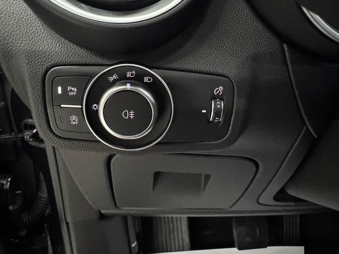 Stelvio 2.2Td AT8 ROSSO EDIZIONE AUTOCARRO N1