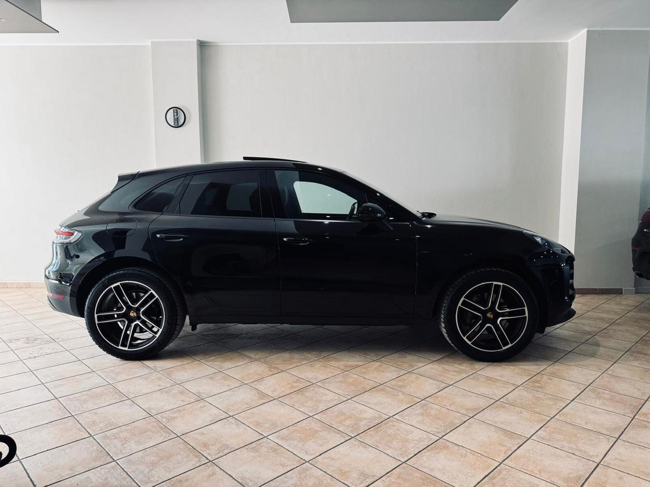 Porsche Macan 2.0 245CV TETTO PDLS+