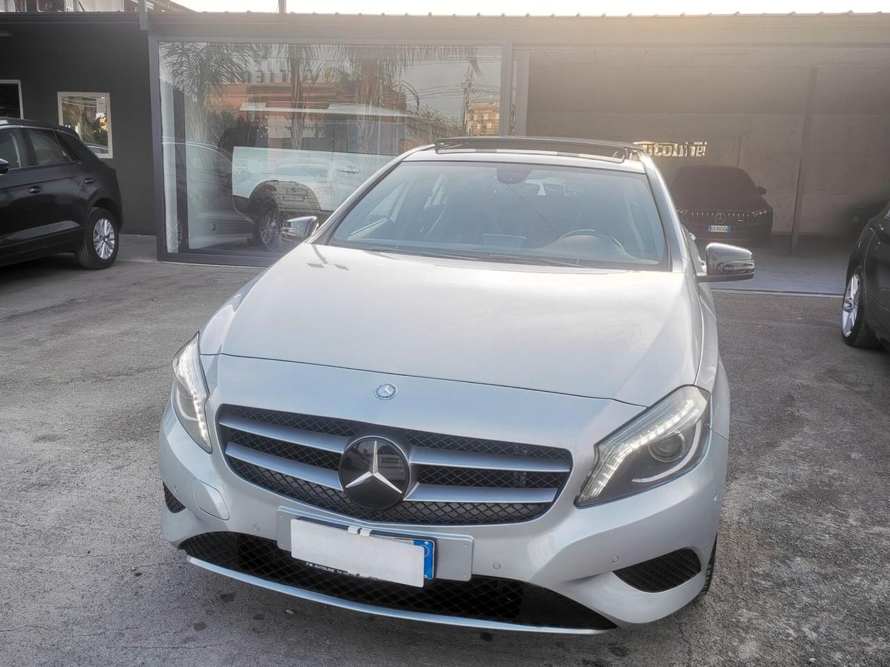 Mercedes-Benz Classe A200d 135 cv BlueEfficiency Premium 2013