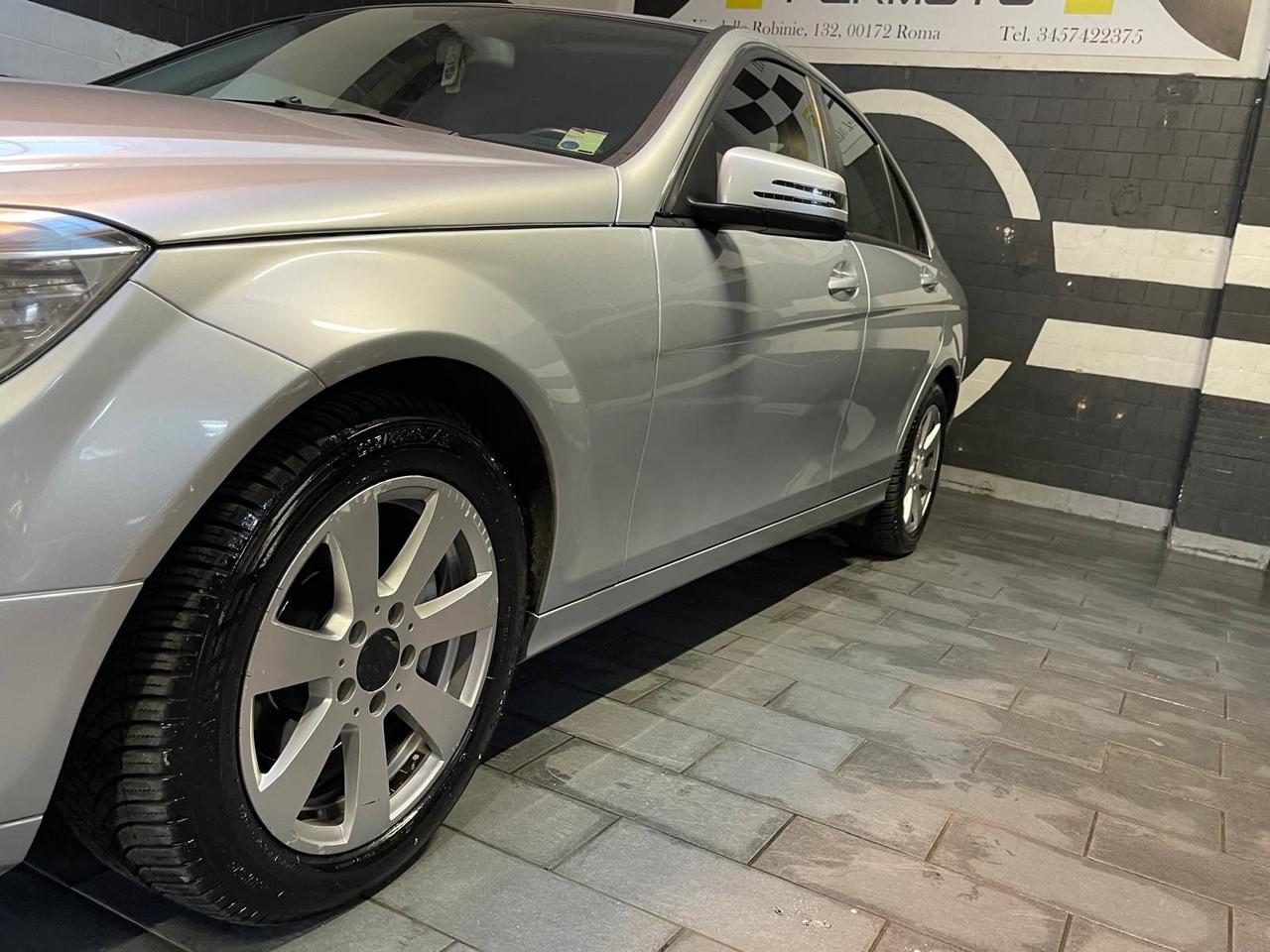 Mercedes-benz C 200 180 BlueEFFICIENCY Avantgarde