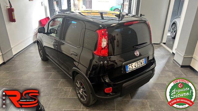 FIAT Panda 1.0 FireFly S&S Hybrid Pandina
