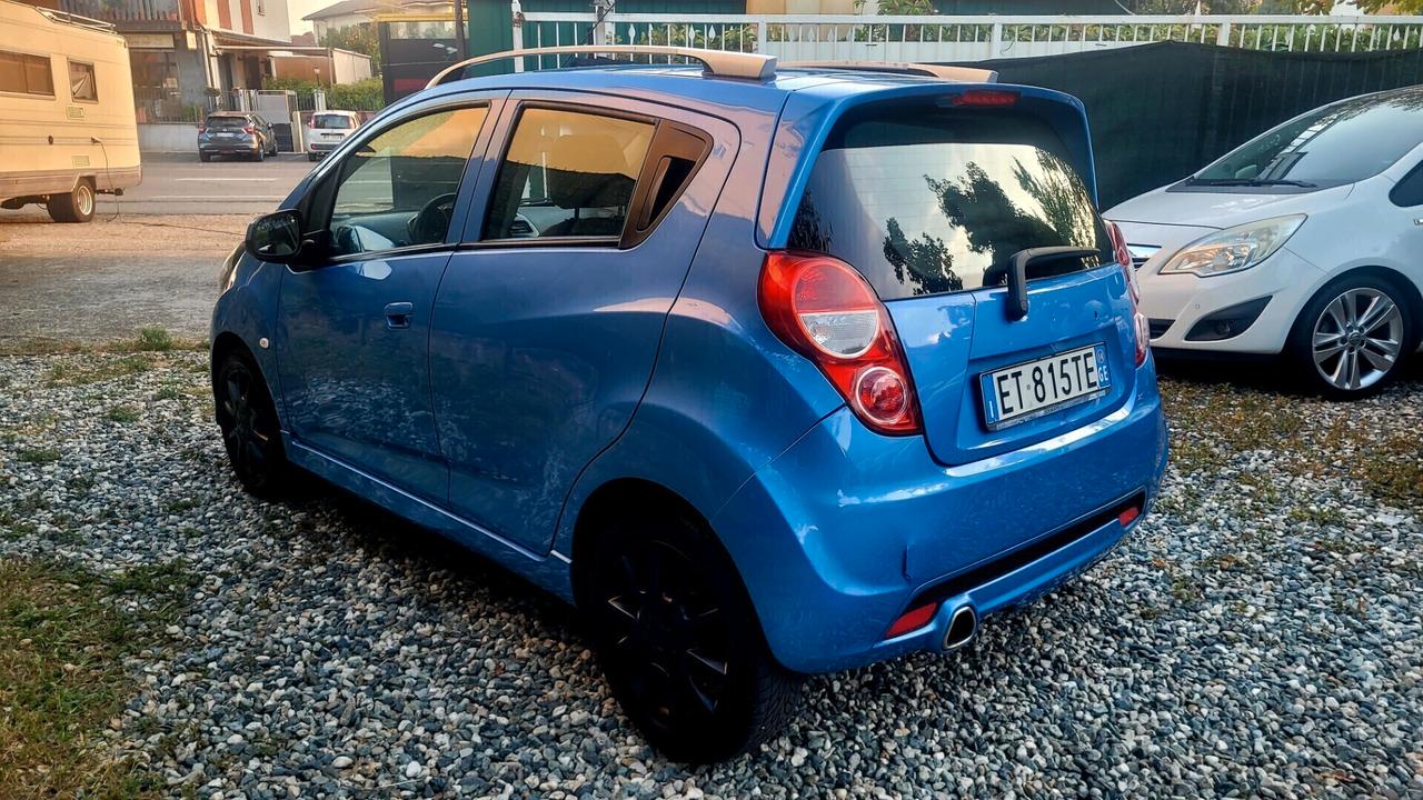 Chevrolet Spark 1.0 LT