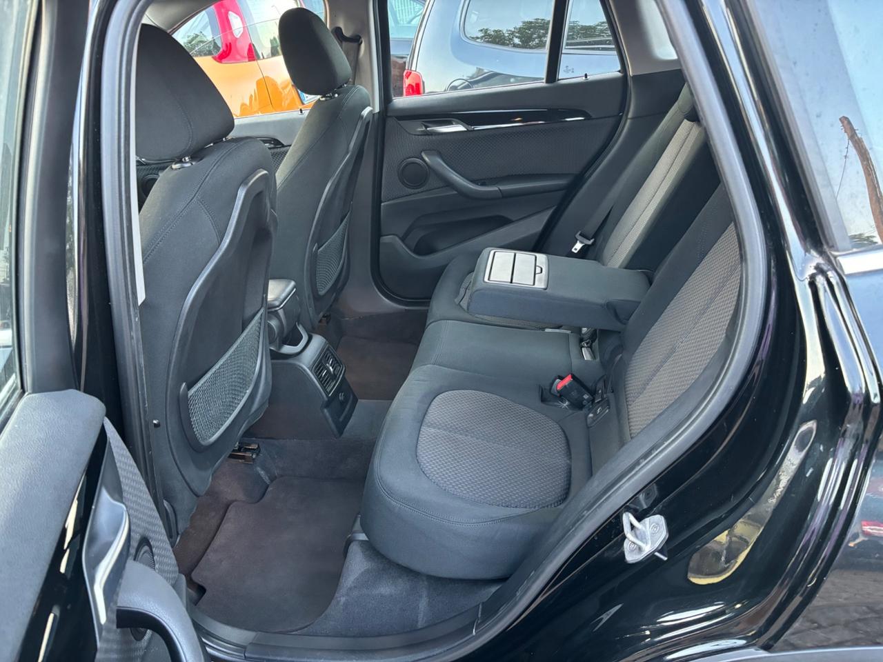 Bmw X1 xDrive18d