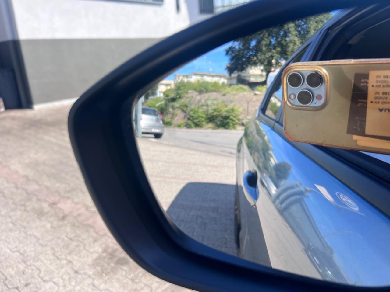 Jeep Avenger 1.2 Turbo 100 CV MHEV Summit