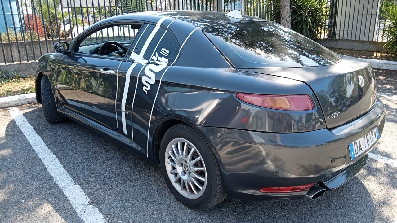 Alfa Romeo GT 2.0 JTS 16V Progression