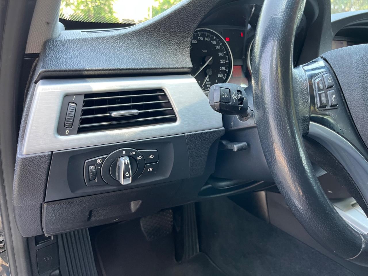 Bmw 318d 2.0 143CV - touring - Edition