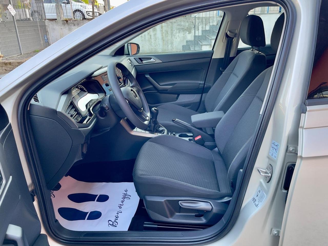 Volkswagen Polo 1.0 Comfortline