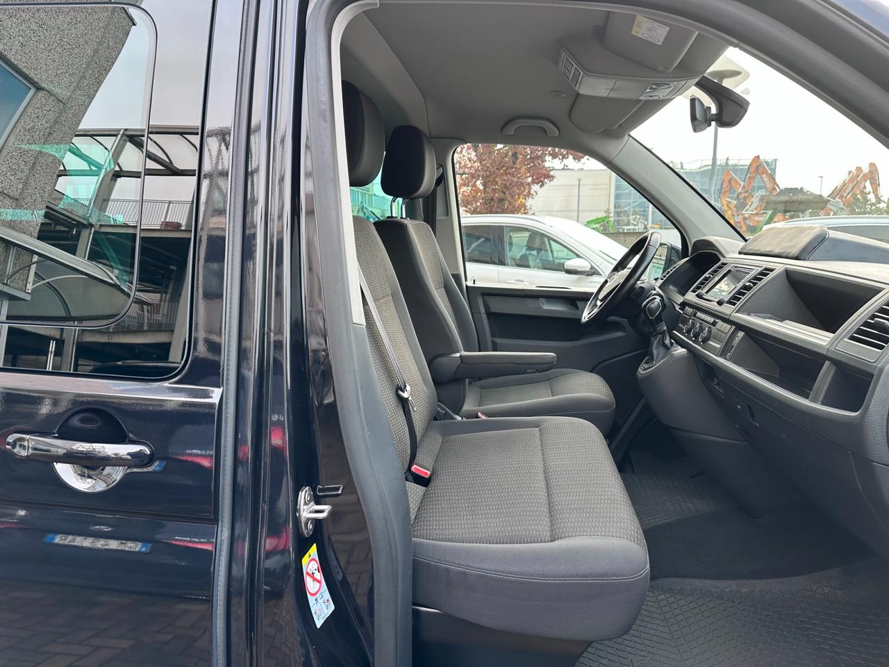 CARAVELLE PL 2.0TDI 150CV DSG 9POSTI! IVA COMPRESA