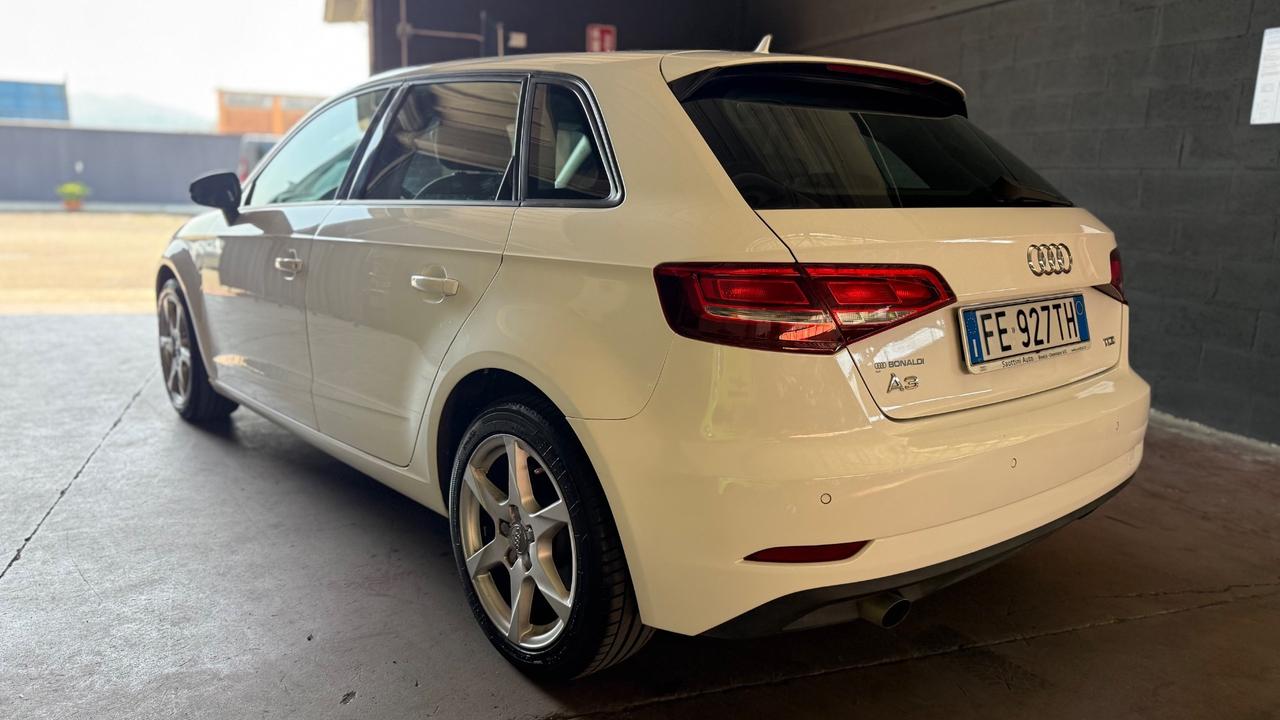 Audi A3 SPB 1.6 TDI S tronic Sport