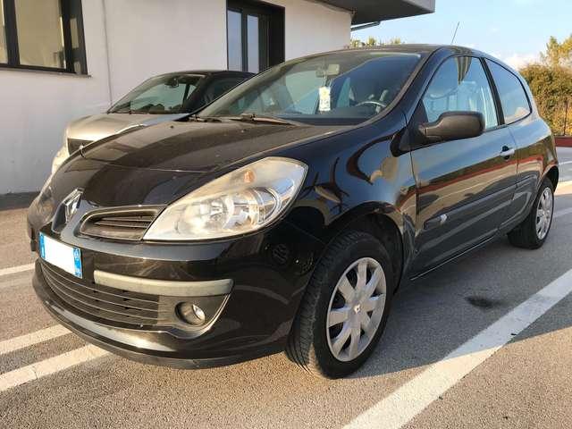 Renault Clio Clio 1.5 dci Le Iene 85cv 3p TAGLIANDATA