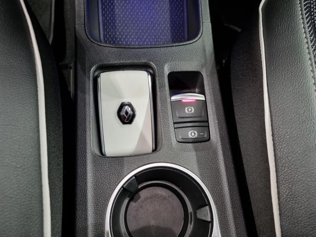 RENAULT Captur Plug-in Hybrid E-Tech 160 CV Intens