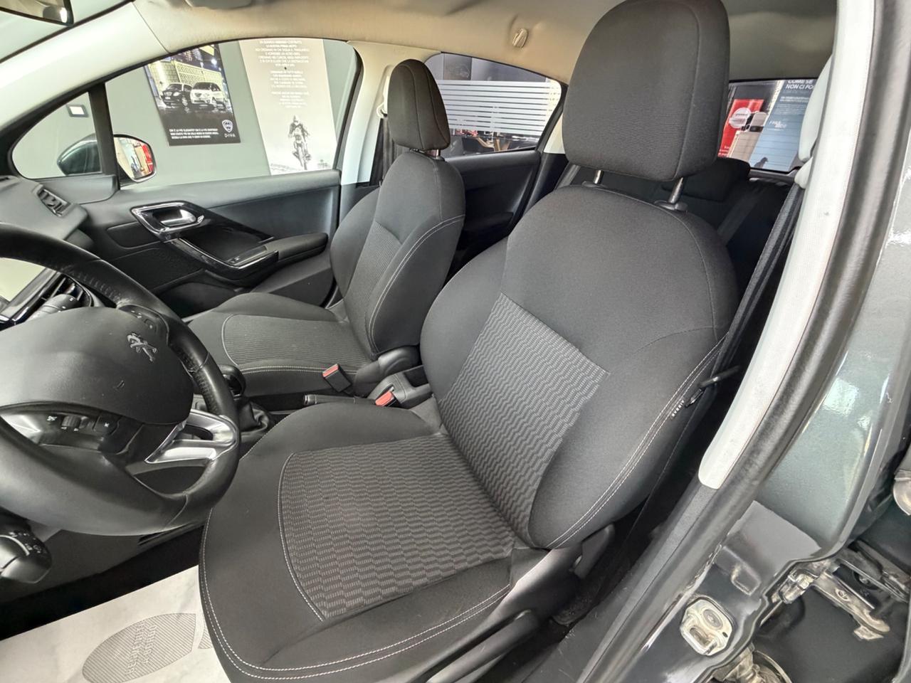 Peugeot 208 PureTech 82 5 porte Active