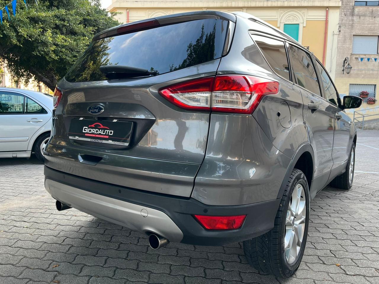 Ford Kuga 2.0 TDCI 140 CV 4WD Titanium Automatica Garanzia 12 mesi