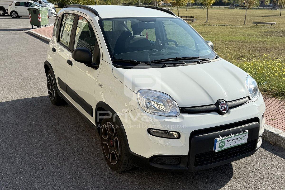 FIAT Panda 1.0 FireFly S&S Hybrid Red