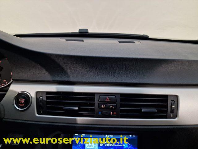 BMW 320 i cat Touring Attiva