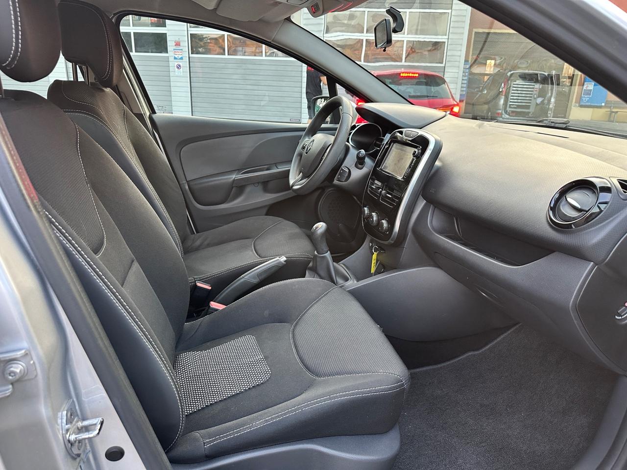 Renault Clio Sporter 1.5 dCi 8V 75CV Start&Stop Live