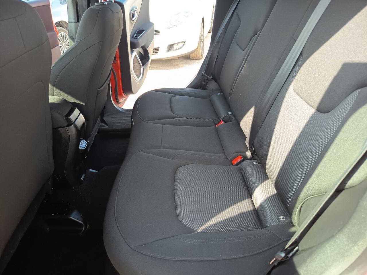 Jeep Renegade 1.6 Mjt 120 CV Longitude