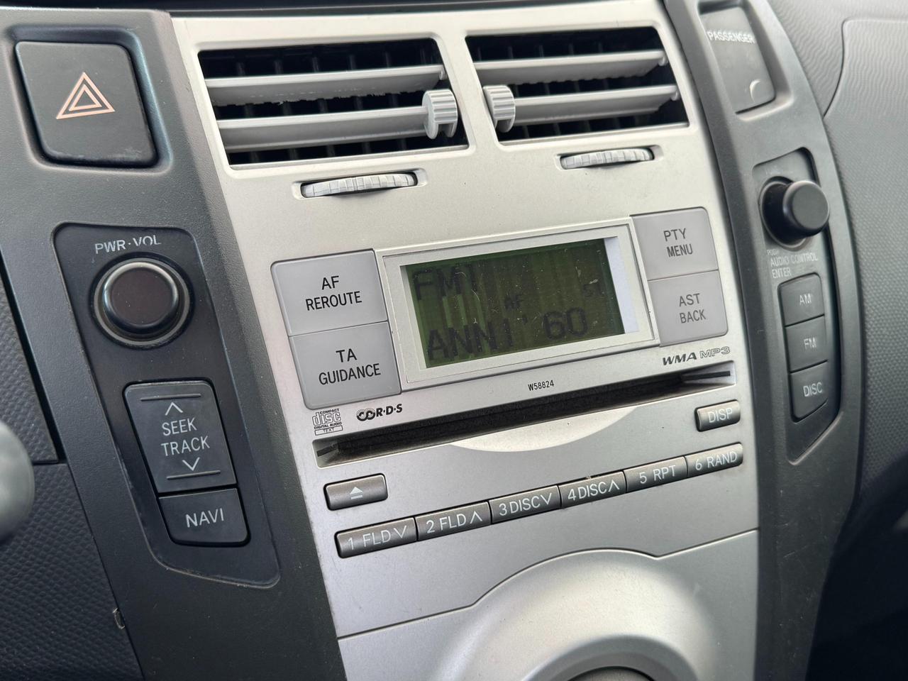 Toyota Yaris 5p 1.3 87cv Automatica Neopatentati