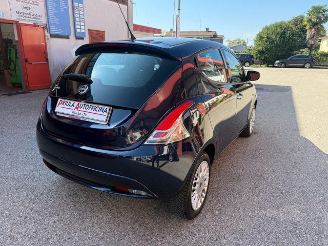 LANCIA Ypsilon 1.2 69 CV 5 porte PREZZO REALE