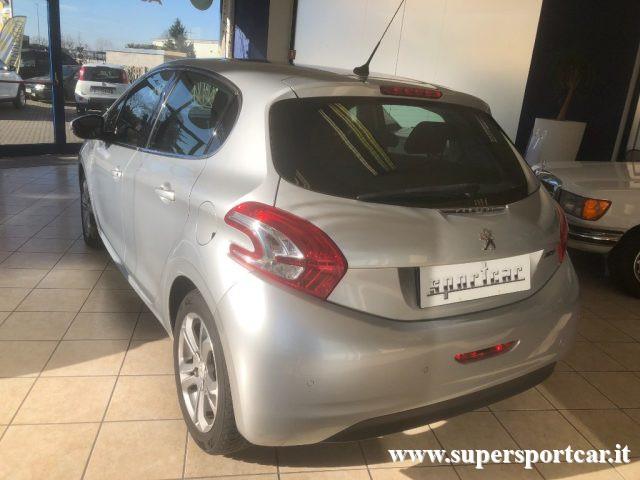 PEUGEOT 208 1° serie 1.2 VTi 82 CV 5 porte Allure