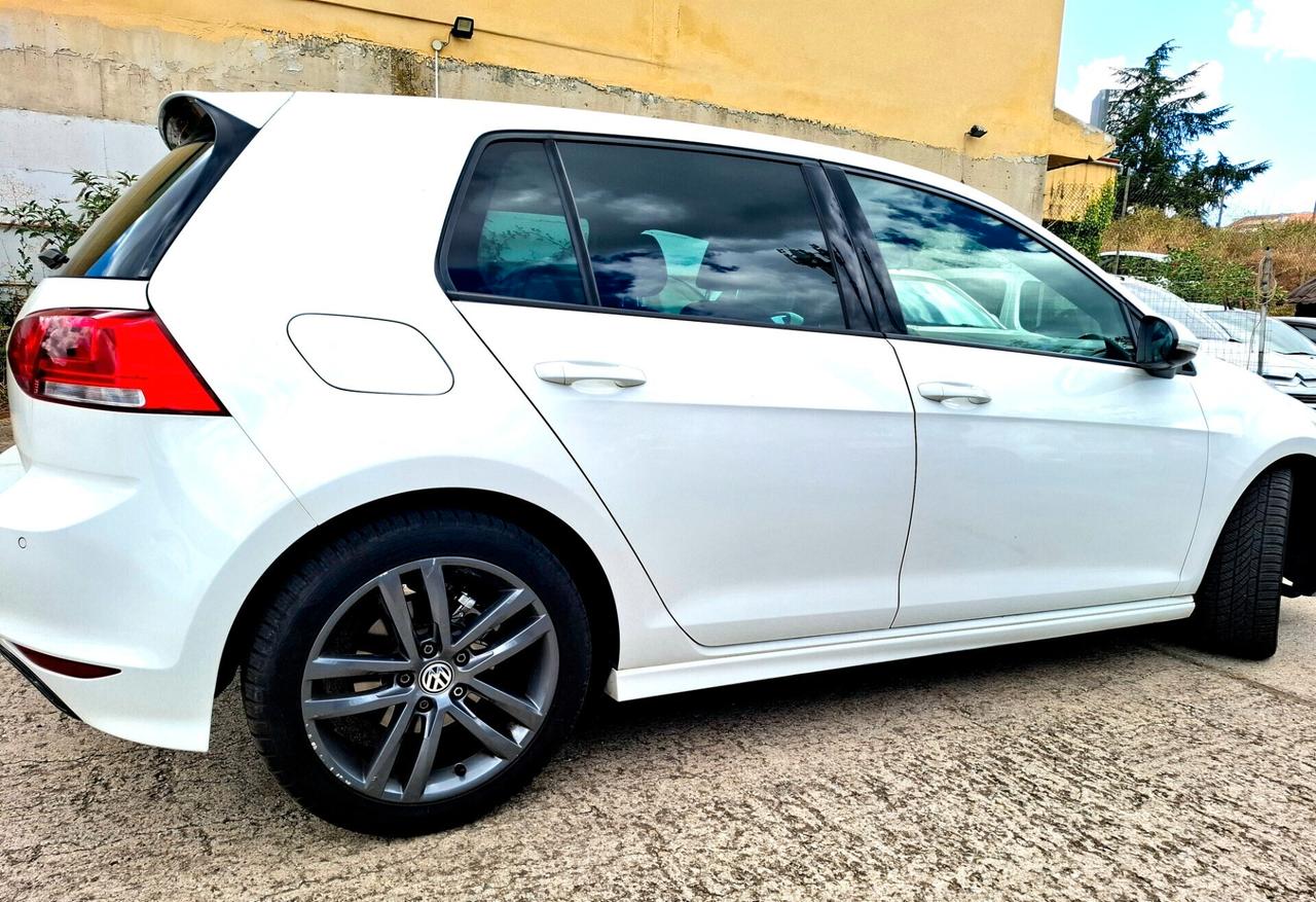 Volkswagen Golf 1.6 TDI 110 CV 5p. RLINE
