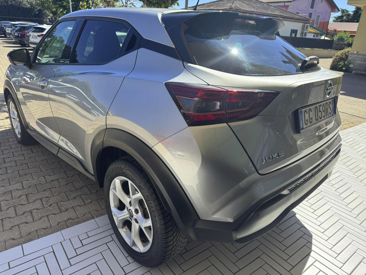 Nissan Juke 1.0 DIG-T 117 CV DCT Business