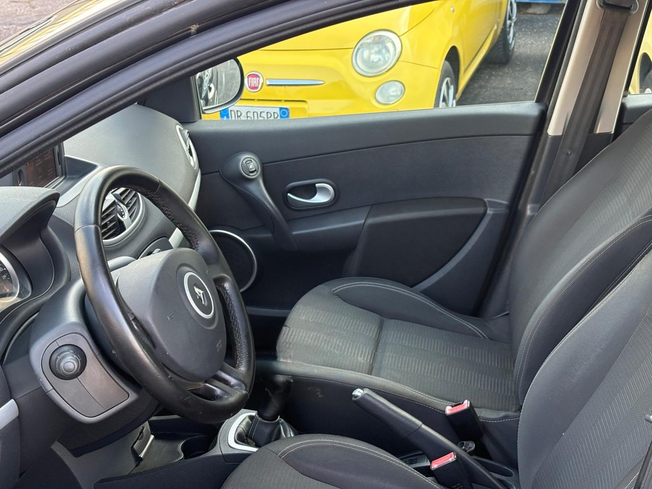 Renault Clio 1.2 16V 5 porte GPL Dynamique