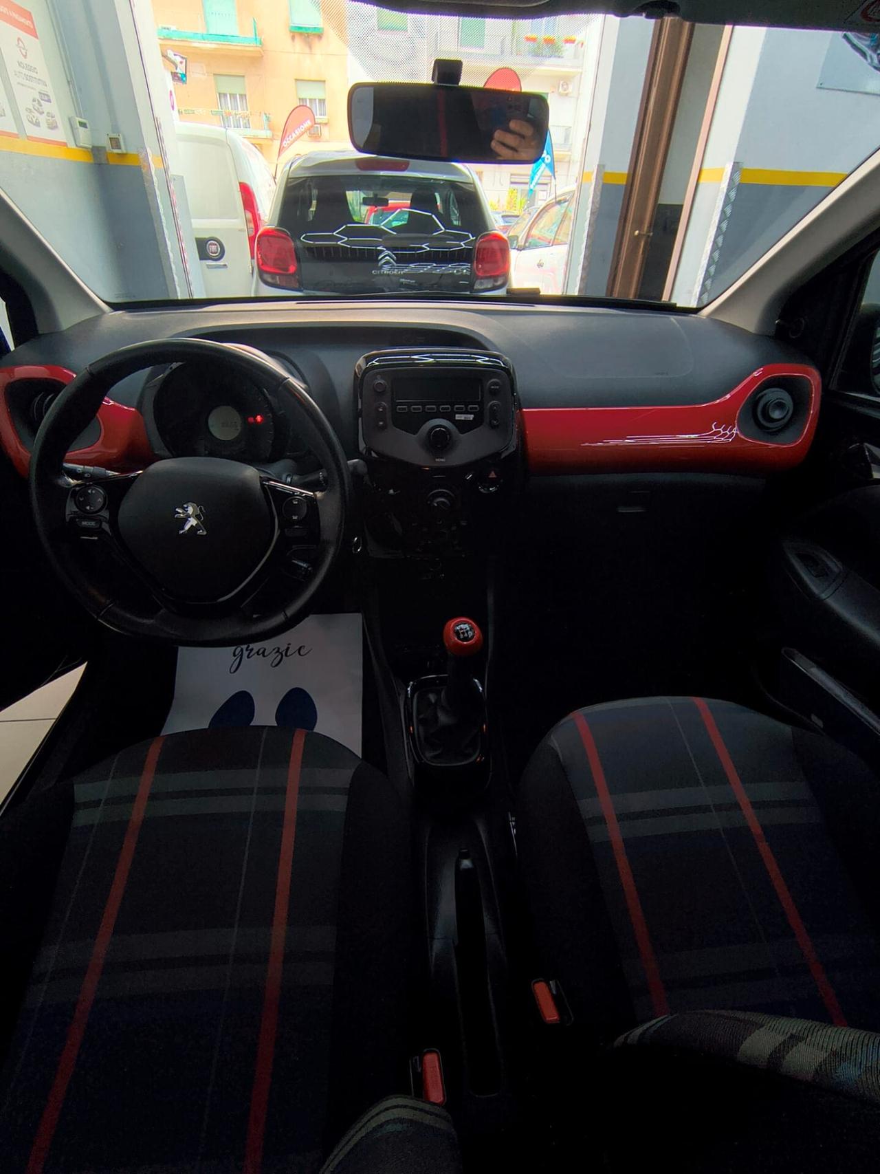Peugeot 108 VTi 68 5 porte Allure