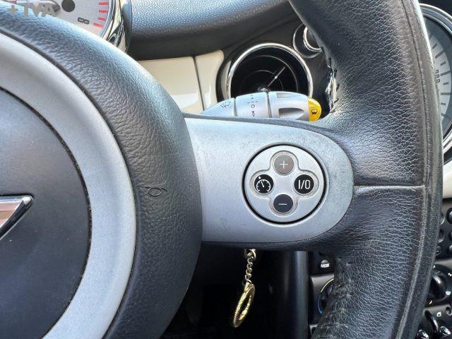 MINI Cabrio 1.6 16V One Chili