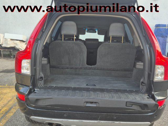 VOLVO XC90 D5 AWD Geartronic Momentum