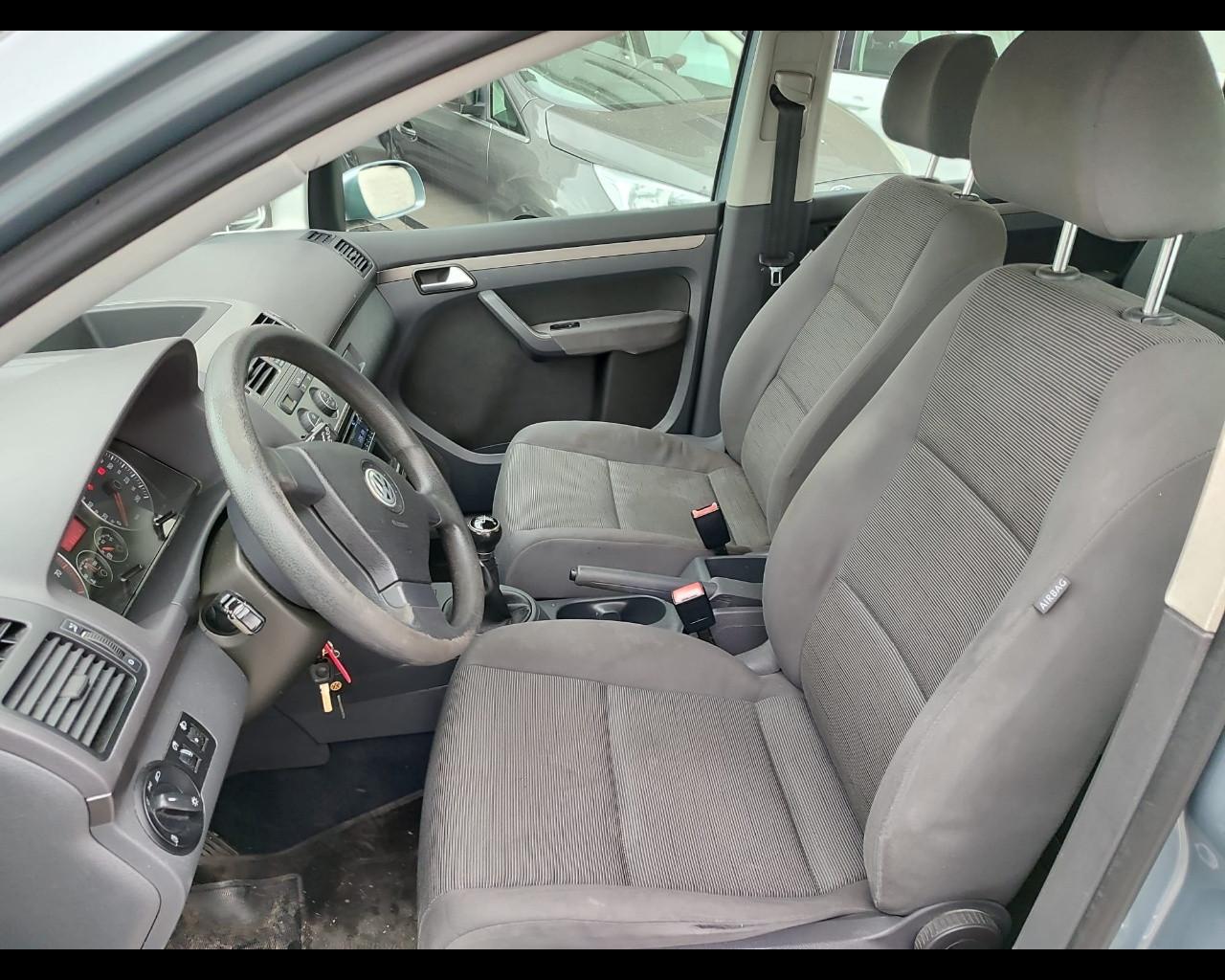 VOLKSWAGEN 2.0 Trendline Ecofuel 7 Posti