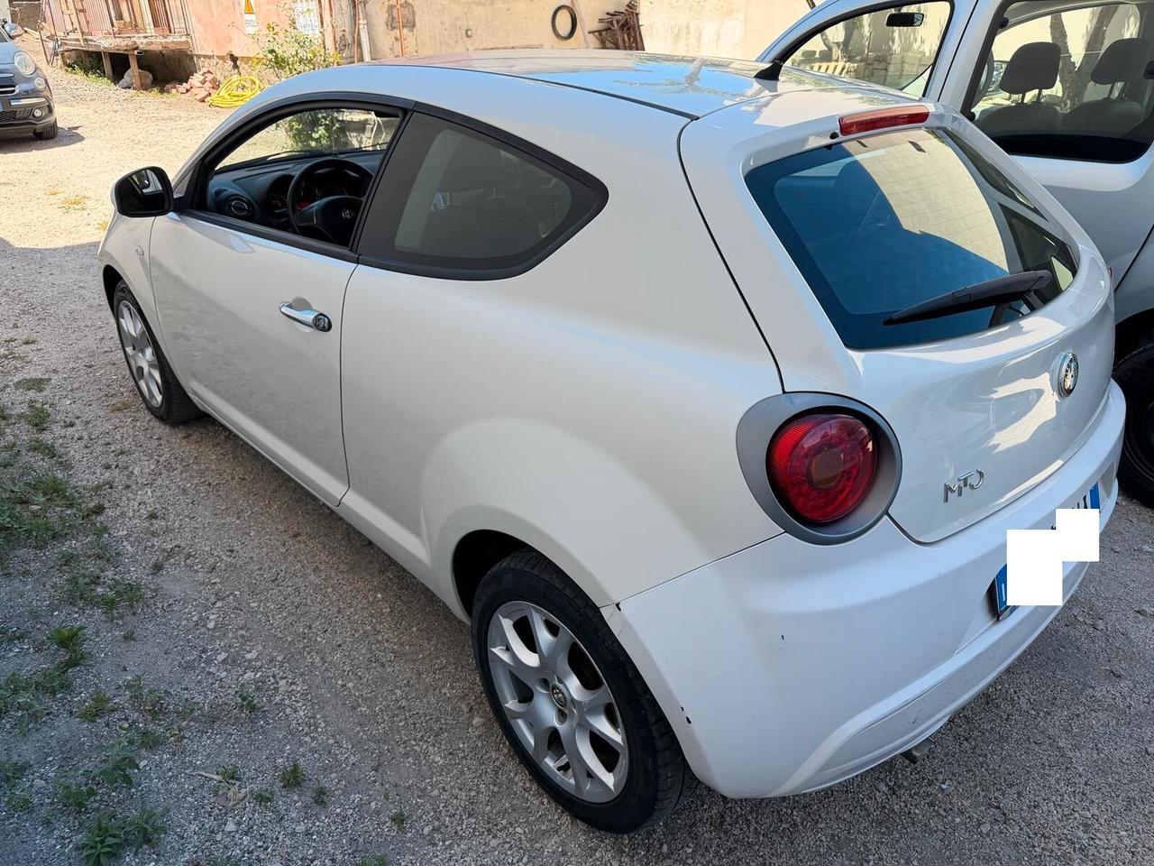 Alfa Romeo MiTo 1.3 JTDm-2 95 CV S&S Distinctive-11/2011