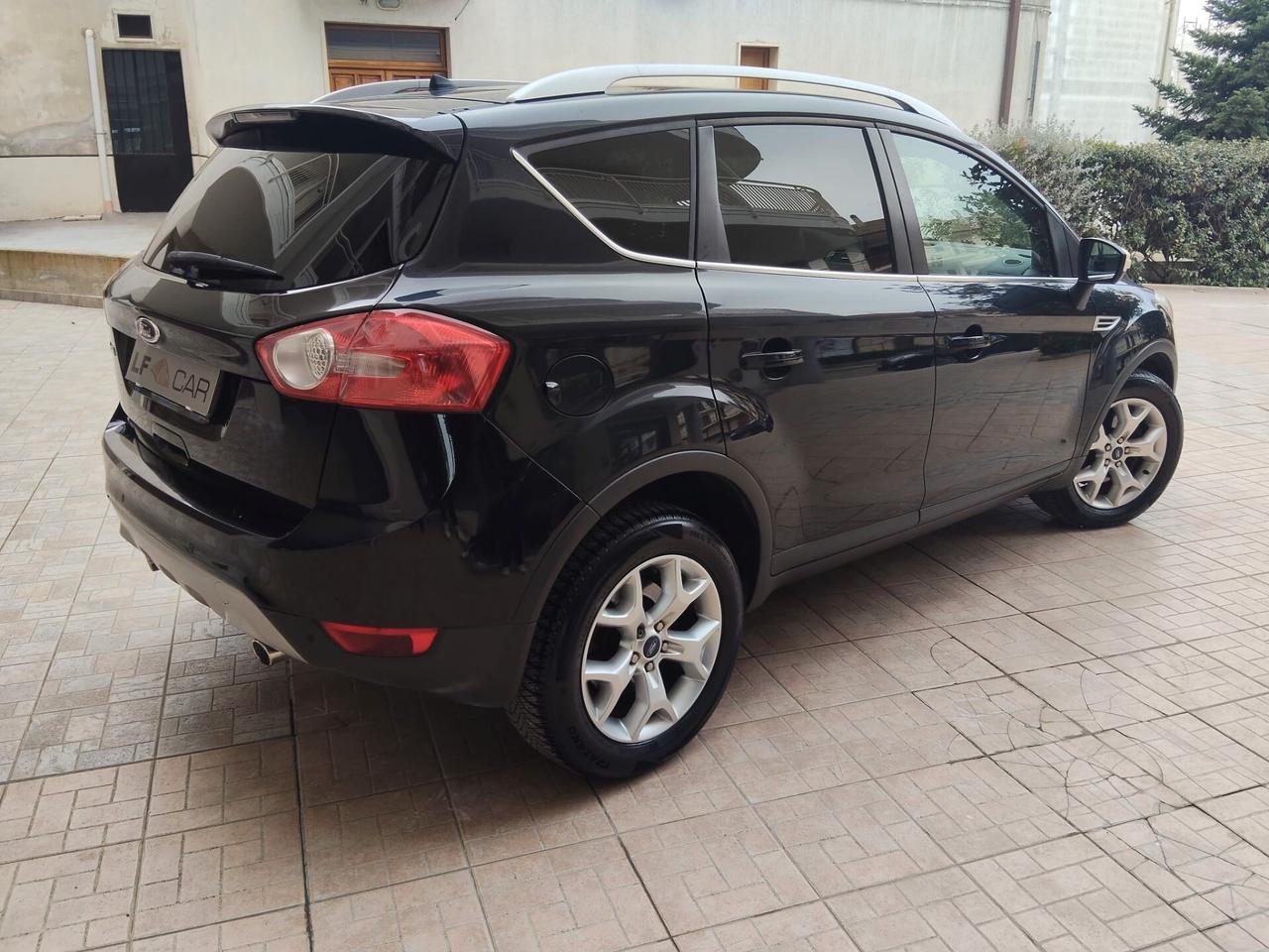 Ford Kuga 2.0 TDCi 140 cv 2WD Titanium DPF
