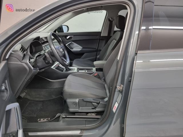 AUDI Q3 35 TFSI S tronic