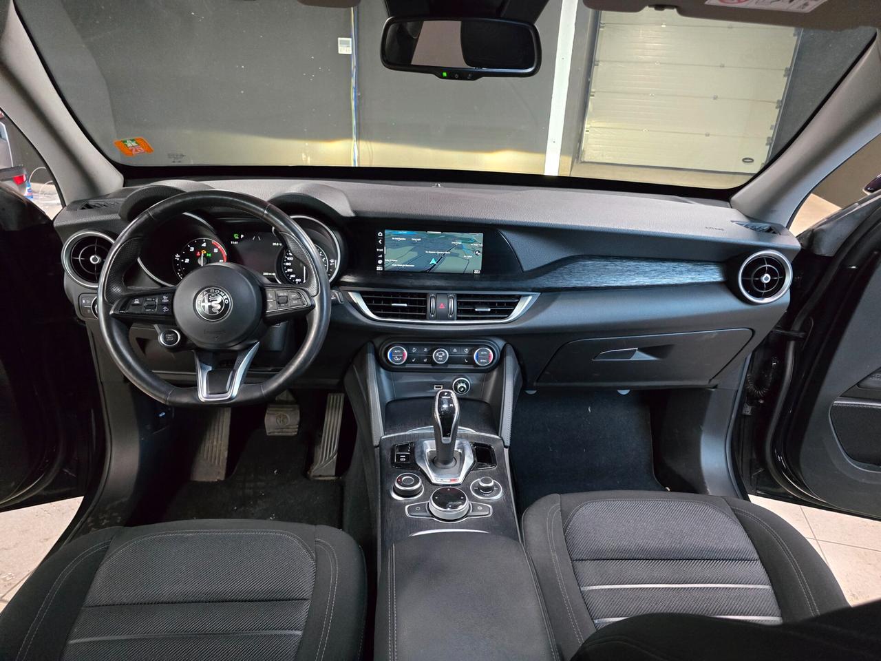Alfa Romeo Stelvio 2.2 Turbodiesel Business IVA ESPOSTA