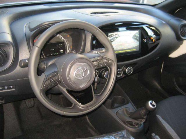 TOYOTA Aygo X 1.0 VVTI -72 CV 5 P ACTIVE