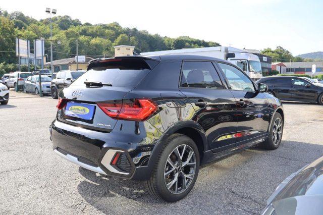 AUDI A1 allstreet 30 TFSI S tronic Identity Contrast