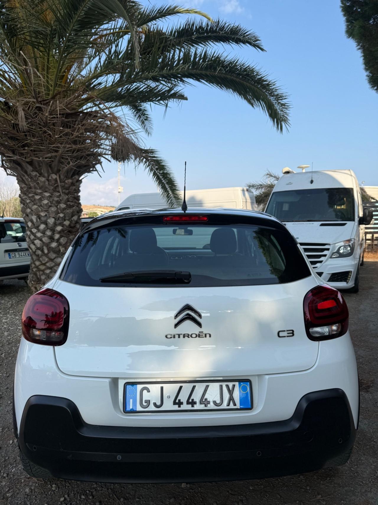 Citroen C3 benzina accessoriata garanzia neopatentati