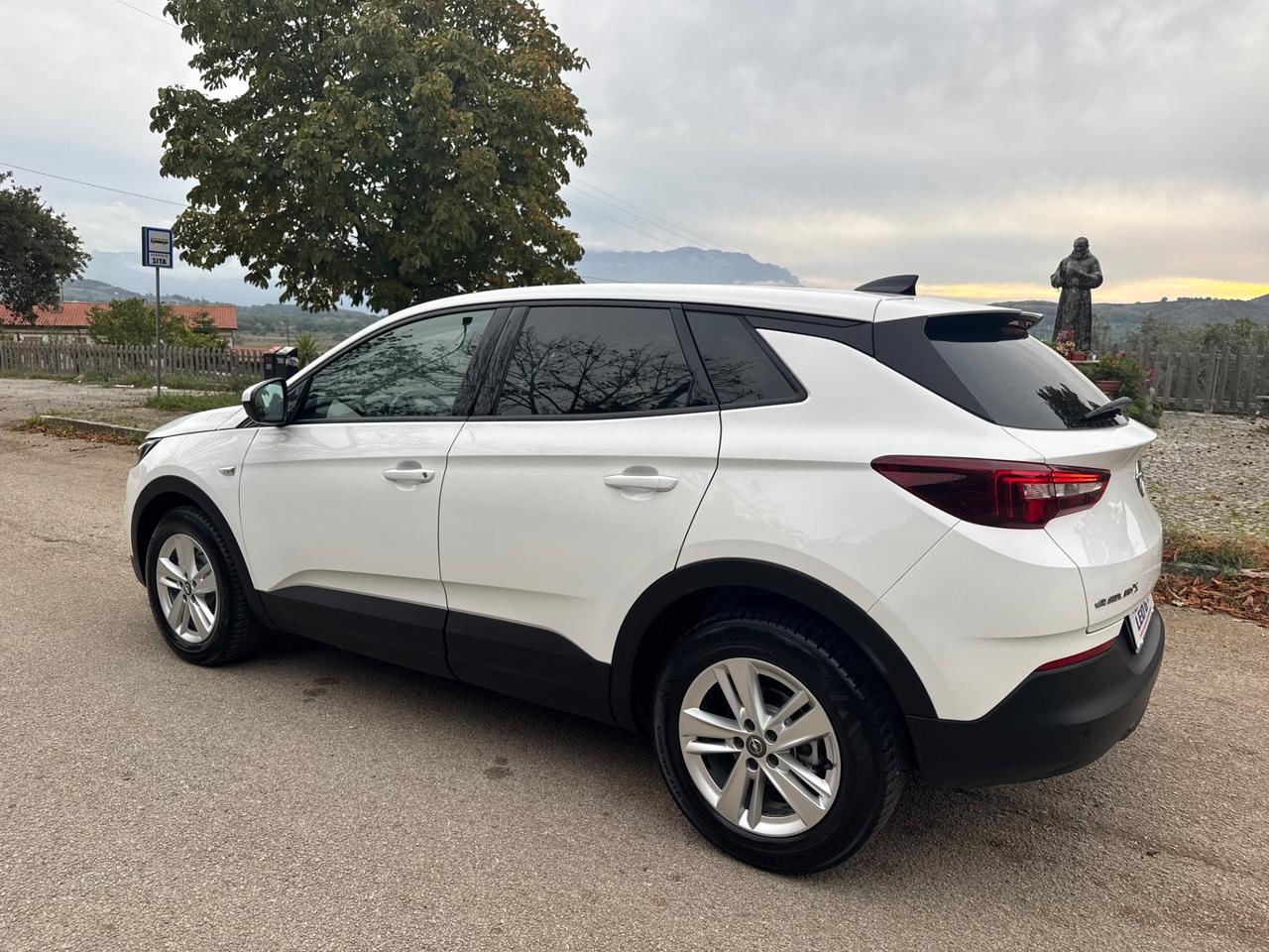 Opel Grandland X 1.5 diesel Ecotec Start&Stop Business