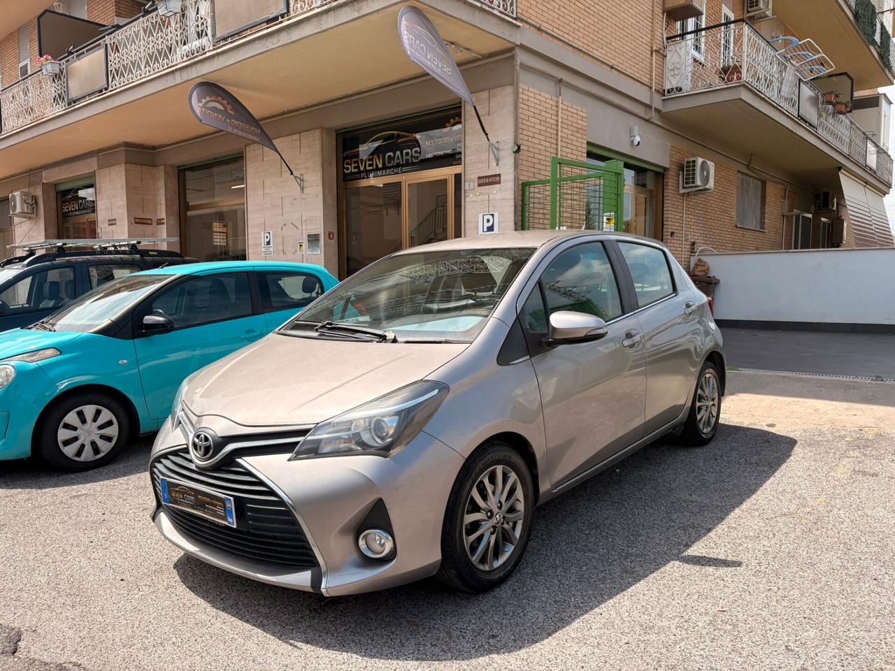 Toyota Yaris 1.0 5 porte Lounge