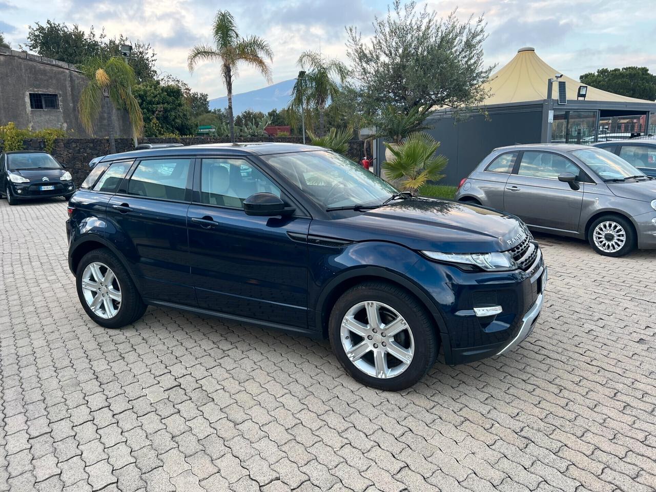 Land Rover Range Rover Evoque Range Rover Evoque 2.2 Sd4 5p. Dynamic