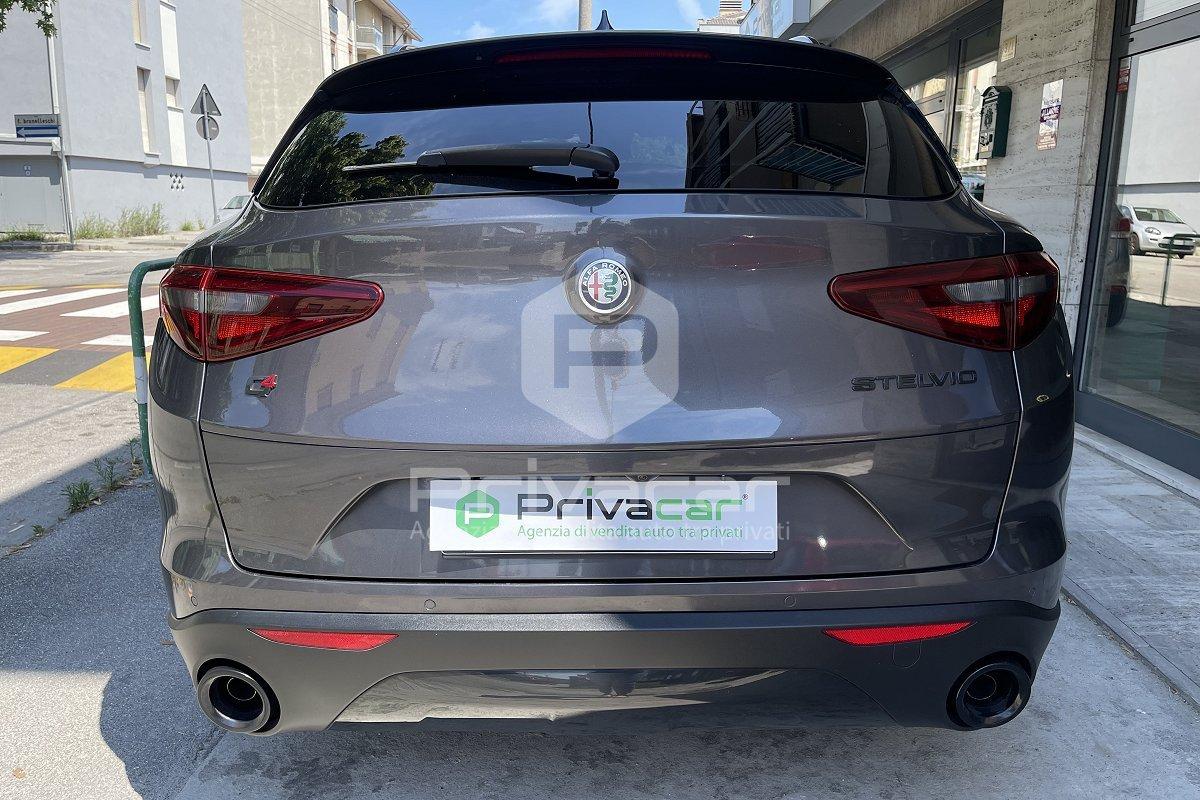 ALFA ROMEO Stelvio 2.2 Turbodiesel 210 CV AT8 Q4 Executive