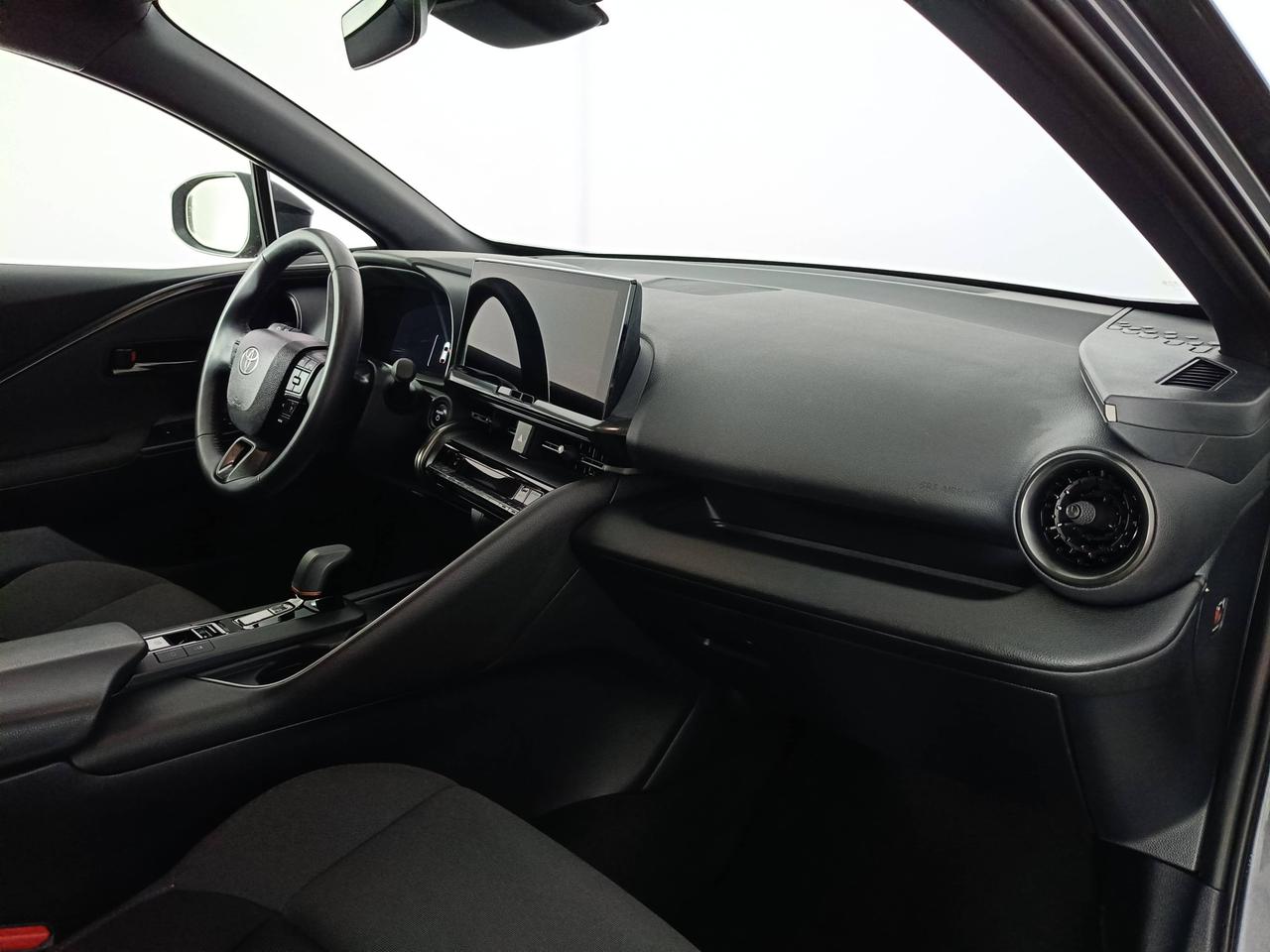 TOYOTA C-HR II 2023 - C-HR 1.8 hev Trend fwd e-cvt