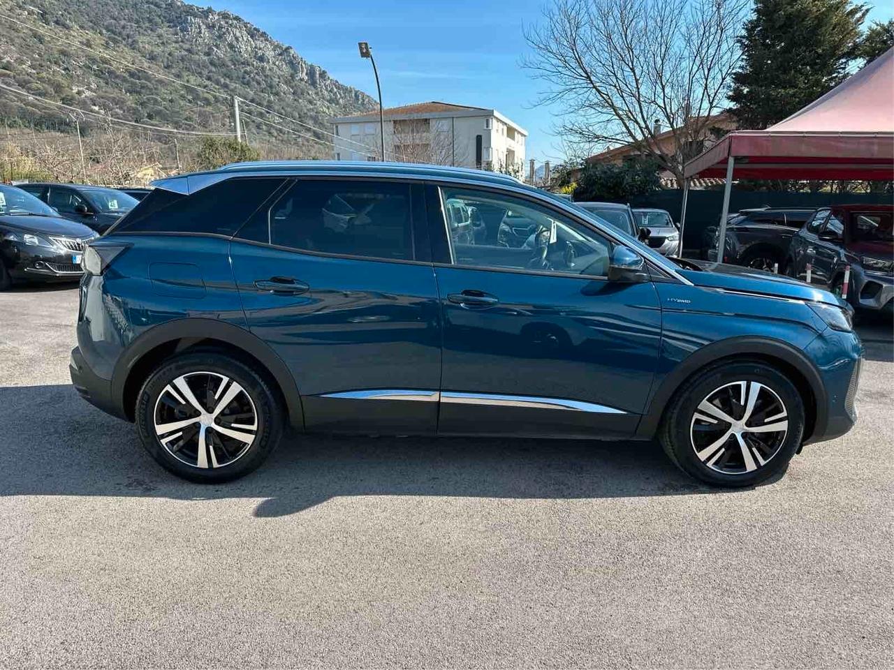 Peugeot 3008 Hybrid 225 e-EAT8 Allure