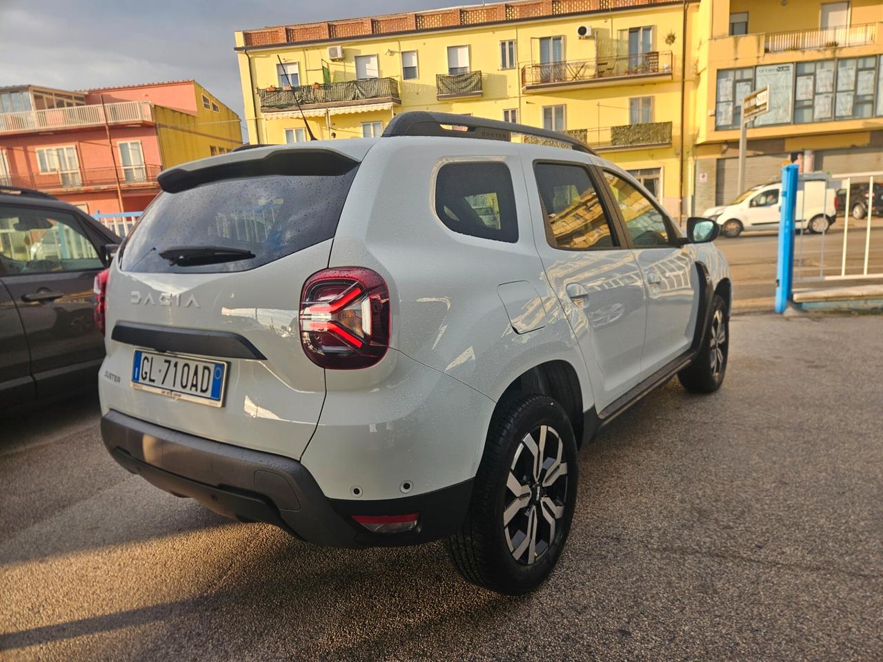 Dacia Duster 1.0 TCe 100cv GPL 4x2 Journey UP Pari al Nuovo