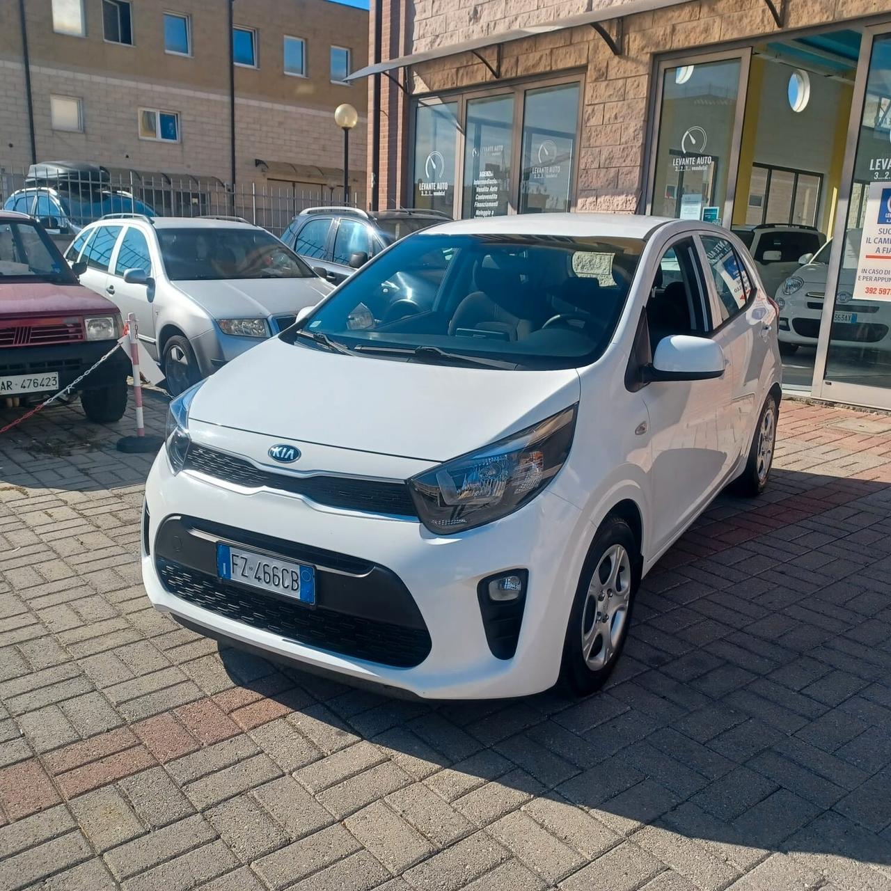 58.968KM COME NUOVA PICANTO 1.0 PER NEOPATENTATI