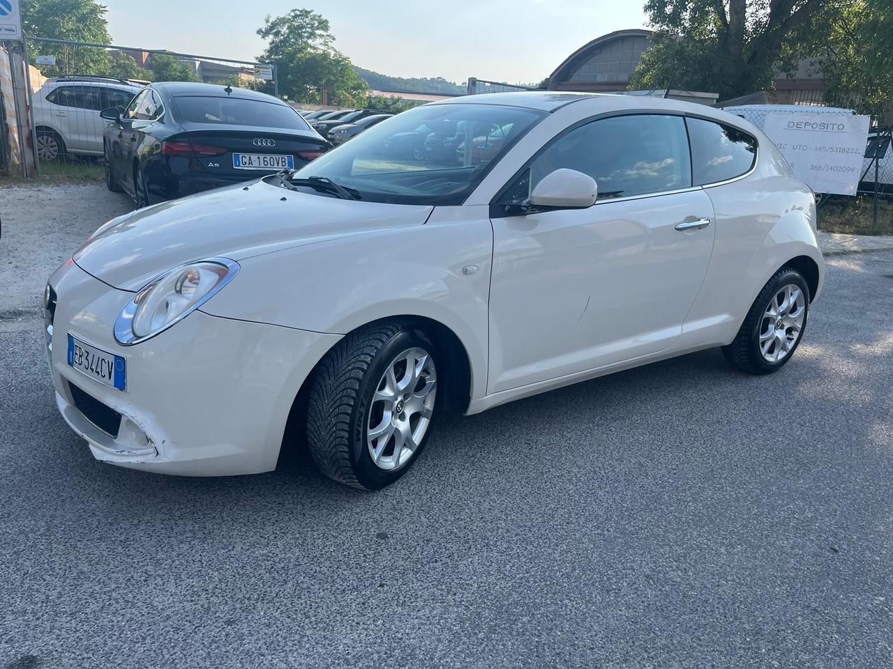 Alfa Romeo MiTo 1.3 JTDm-2 95 CV S&S Distinctive Sport Pack