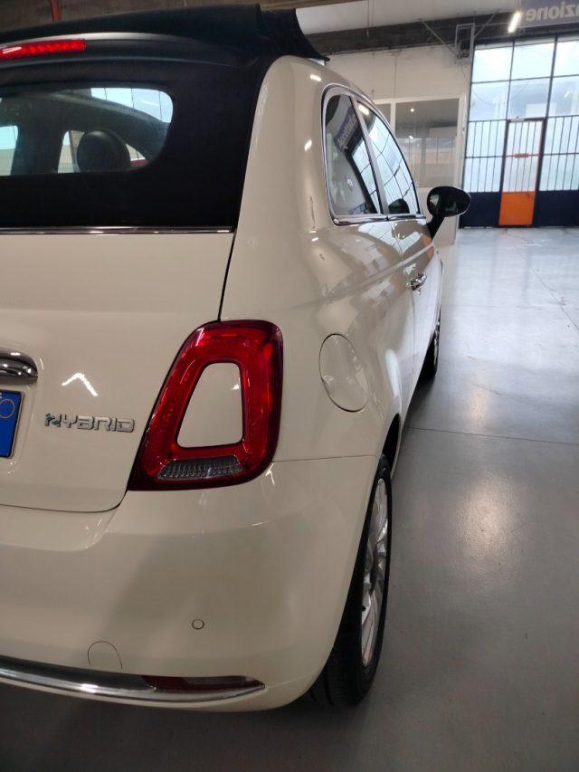 FIAT 500 C 1.0 Hybrid Dolcevita